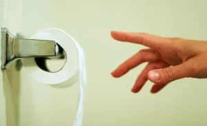 FTT_Đại tiện mấy lần một ngày là tốt, tại sao ăn nhiều rau vẫn táo bón?