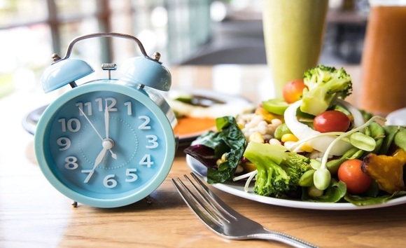 Thực phẩm nên tránh sau bữa ăn để bảo vệ hệ tiêu hóa