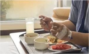 FTT_Đừng vội ăn tùy tiện sau mổ ruột thừa