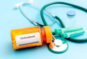 FTT_Corticoid: Thần dược hay con dao hai lưỡi khi dùng kéo dài?