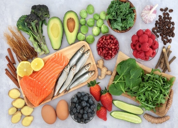 FTT_Sushi, gỏi cá, rau sống – khi nào an toàn, khi nào gây hại?