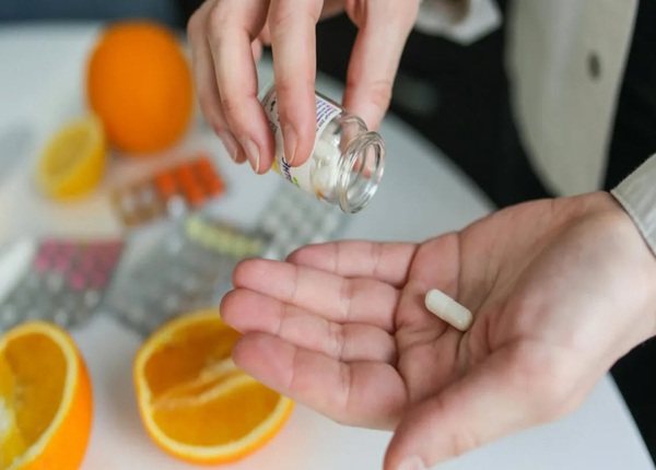 FTT_Uống vitamin đúng cách để không gây rối loạn tiêu hóa